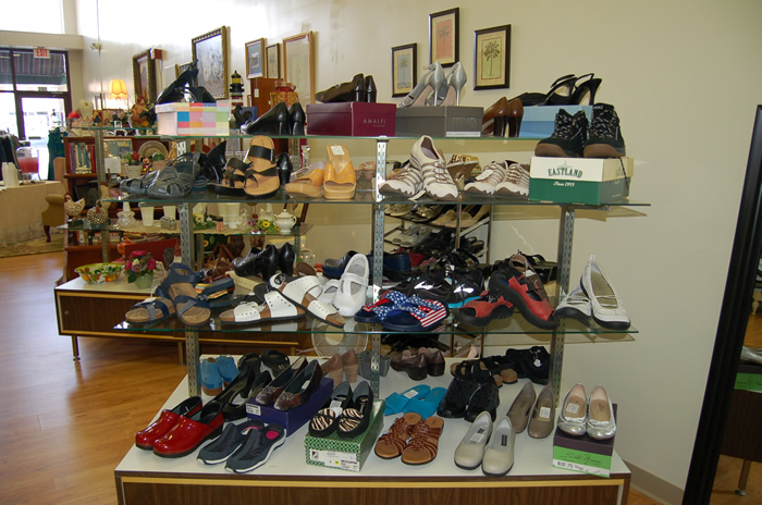 Livys Closet in Clifton Forge, Virginia Upscale Consignment Take a Peek July 2014 shoes summer